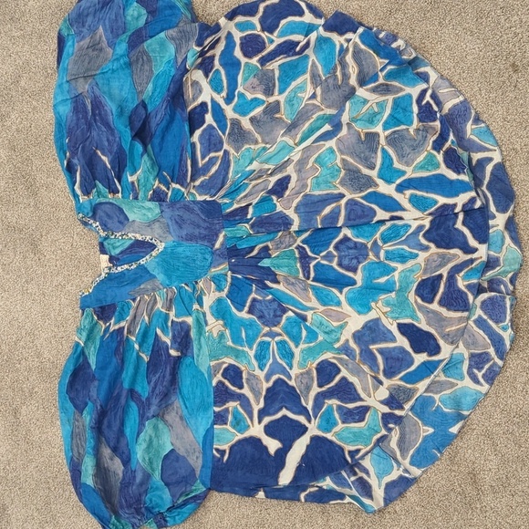 Ladies Top - Picture 7 of 8